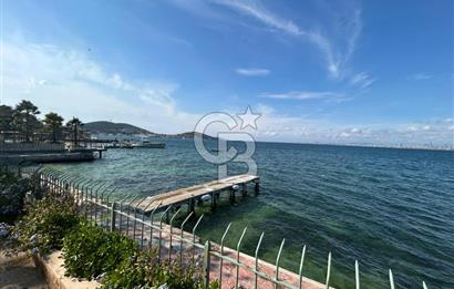 İSTANBUL BÜYÜKADA’DA ÖZEL İSKELELİ  2 DÖNÜM ARSA İÇİNDE DENİZE SIFIR YALI