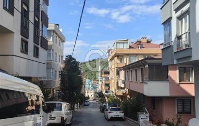 VELİBABA MAHALLESİNDE 3+1 MASRAFSIZ BAHÇE KULLANIMLI AYDINLIK FERAH DAİRE