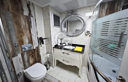 NARLIDERE YEŞİLVADİ SİTESİNDE OTOPARKLI 1.KAT 3+1 130m2 ARAKAT