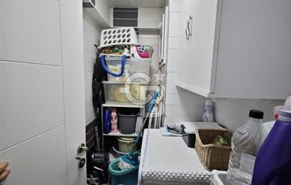 NARLIDERE YEŞİLVADİ SİTESİNDE OTOPARKLI 1.KAT 3+1 130m2 ARAKAT