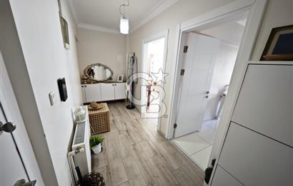 NARLIDERE YEŞİLVADİ SİTESİNDE OTOPARKLI 1.KAT 3+1 130m2 ARAKAT
