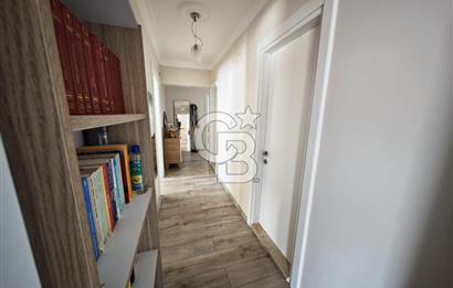 NARLIDERE YEŞİLVADİ SİTESİNDE OTOPARKLI 1.KAT 3+1 130m2 ARAKAT