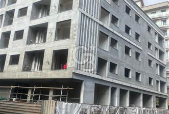 İzmir Karşıyaka Şemikler Cadde Üzeri Satılık İşyeri