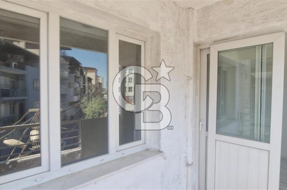 İzmir Konak Gültepe Mah. Satılık 2+1 Boş Daire CB PH