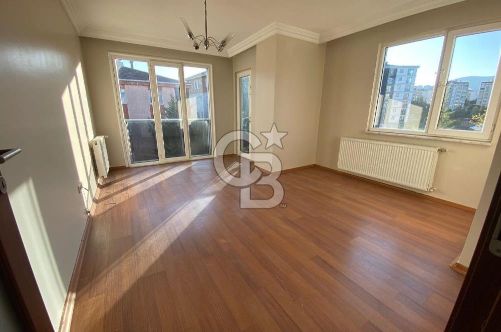 Kurtköy Emsey'e Komşu Nezih Sitede Balkonlu Çift Banyolu Kiralık 3+1 Daire
