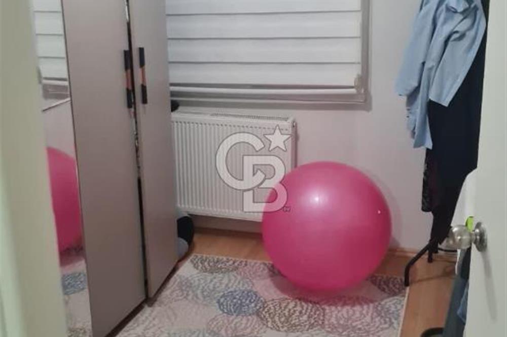 Bayraklı fuat edip baksı mahallesinde geniş 3+1 daire 
