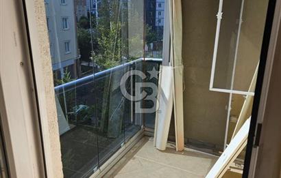 Kurtköy Emsey'e Komşu Nezih Sitede Balkonlu Çift Banyolu Kiralık 3+1 Daire