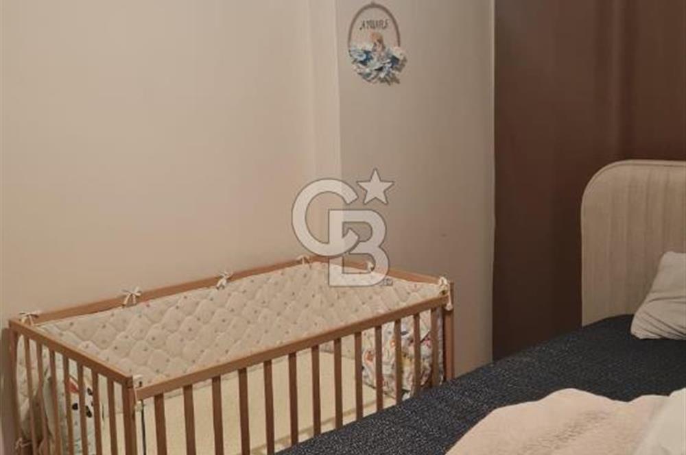 Bayraklı fuat edip baksı mahallesinde geniş 3+1 daire 