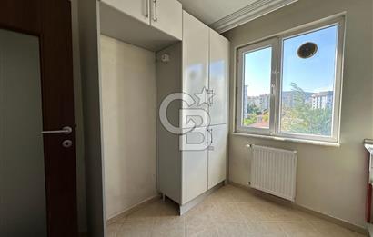 Kurtköy Emsey'e Komşu Nezih Sitede Balkonlu Çift Banyolu Kiralık 3+1 Daire