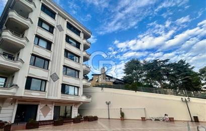 Sahil parselinde açık havuzlu ve kapalı garajlı binada 4+1daire