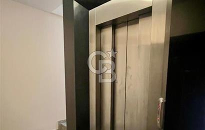 Sahil parselinde açık havuzlu ve kapalı garajlı binada 4+1daire