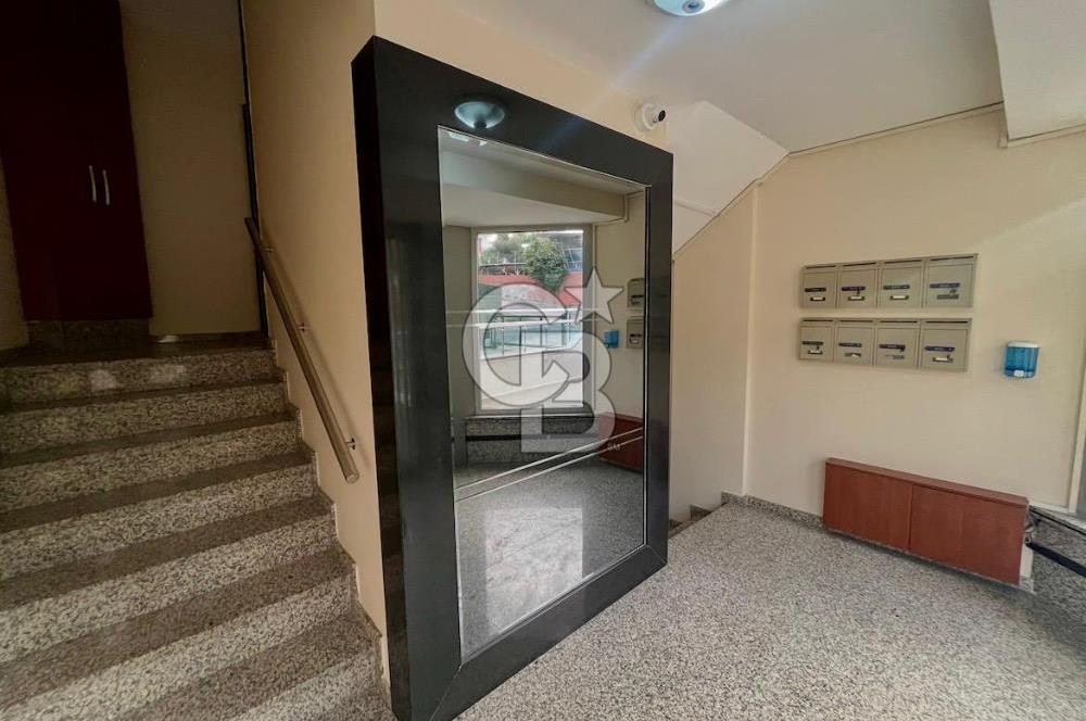 Sahil parselinde açık havuzlu ve kapalı garajlı binada 4+1daire