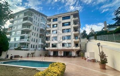 Sahil parselinde açık havuzlu ve kapalı garajlı binada 4+1daire
