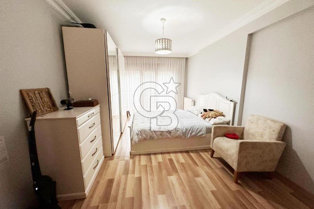 Caddebostan, Ömer Paşa Sok.'ta SATILIK 3+1