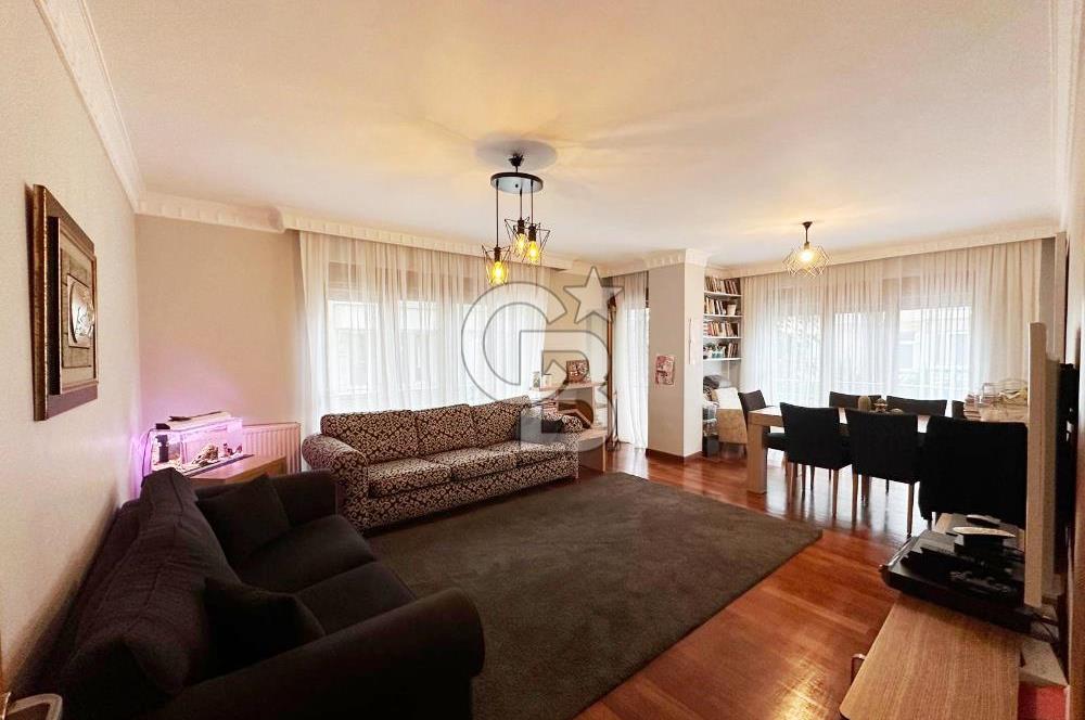 Caddebostan, Ömer Paşa Sok.'ta SATILIK 3+1