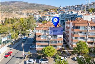 BORNOVA ATATÜRK MAHALLESİ KÖRFEZ MANZARALI 3+1 YENİ TADİLATLI