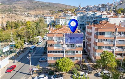 BORNOVA ATATÜRK MAHALLESİ KÖRFEZ MANZARALI 3+1 YENİ TADİLATLI