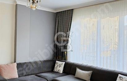 Sancaktepe Safa Mahallesinde Satılık 2+1 İçi Yapılı Arakat Daire