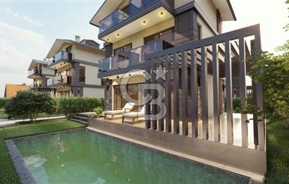 BORNOVA ATATÜRK MAH. TERASLI 4+1 TRİPLEKS SATILIK VİLLA