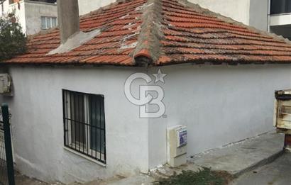 MENEMEN SATILIK BEŞ KAT İMARLI ARSA ÜZERİ BAHÇELİ EV