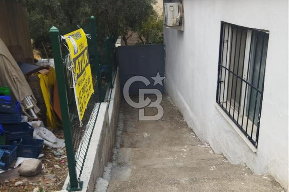 MENEMEN SATILIK BEŞ KAT İMARLI ARSA ÜZERİ BAHÇELİ EV