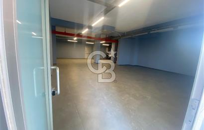 ŞERİFALİ'DE KİRALIK 180 m² DEPO&DÜKKAN!