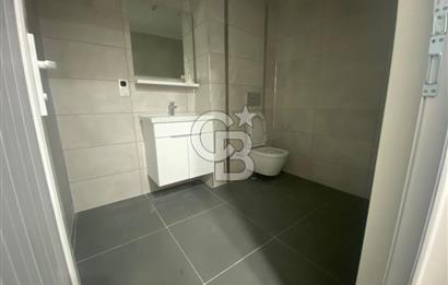 ŞERİFALİ'DE KİRALIK 180 m² DEPO&DÜKKAN!