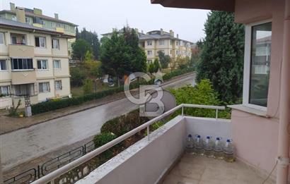 ALTINOVA SUBAŞI KALICI KONUTLAR'DA KİRALIK 3+1 DAİRE