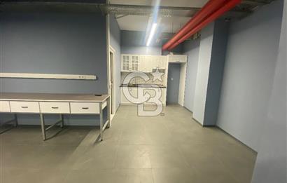 ŞERİFALİ'DE KİRALIK 180 m² DEPO&DÜKKAN!