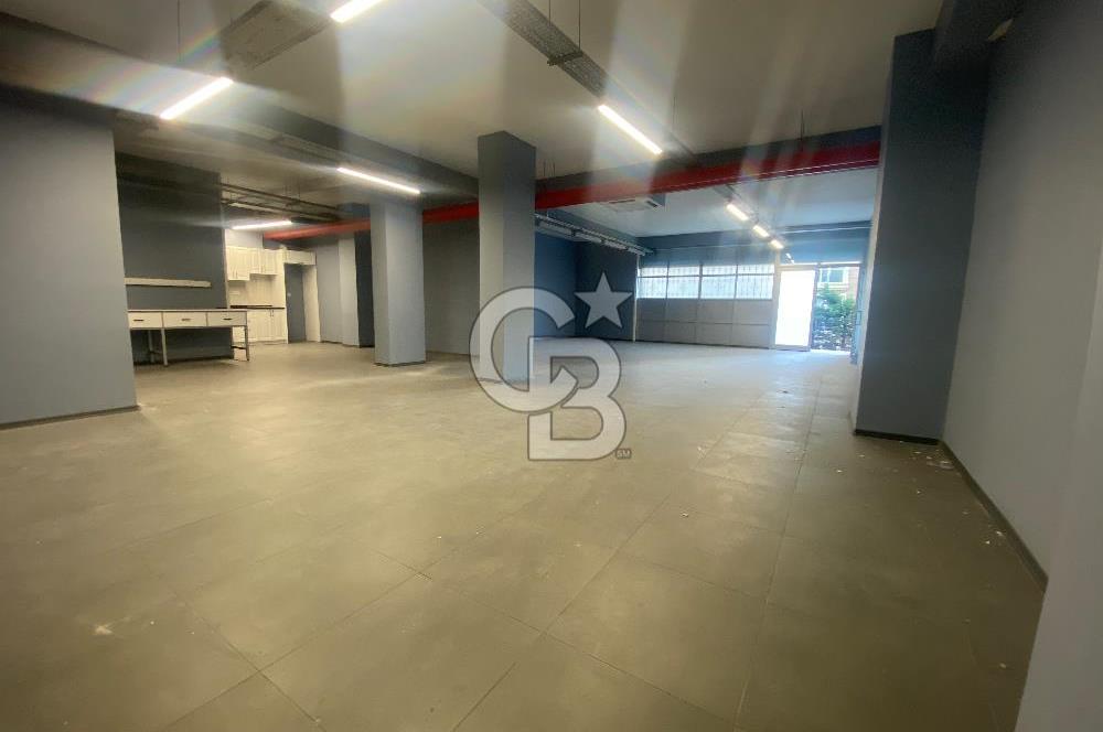 ŞERİFALİ'DE KİRALIK 180 m² DEPO&DÜKKAN!