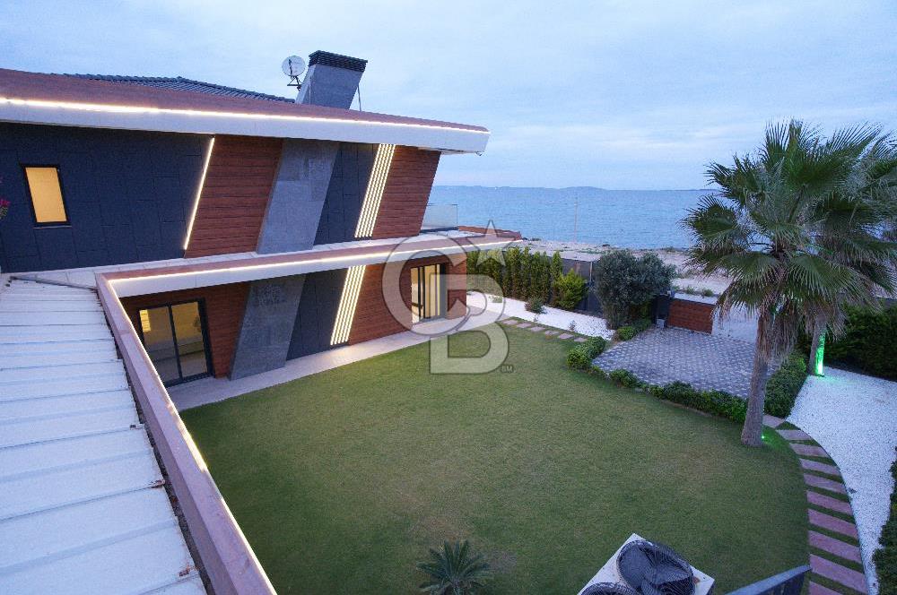 ÇEŞME/DALYAN’DA 8+1 MÜSTAKİL SATILIK VİLLA