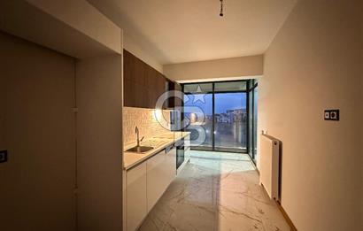 ÇİĞLİ PARK YAŞAM SANTORİNİ’DE DENİZ MANZARALI KİRALIK 2+1 DAİRE