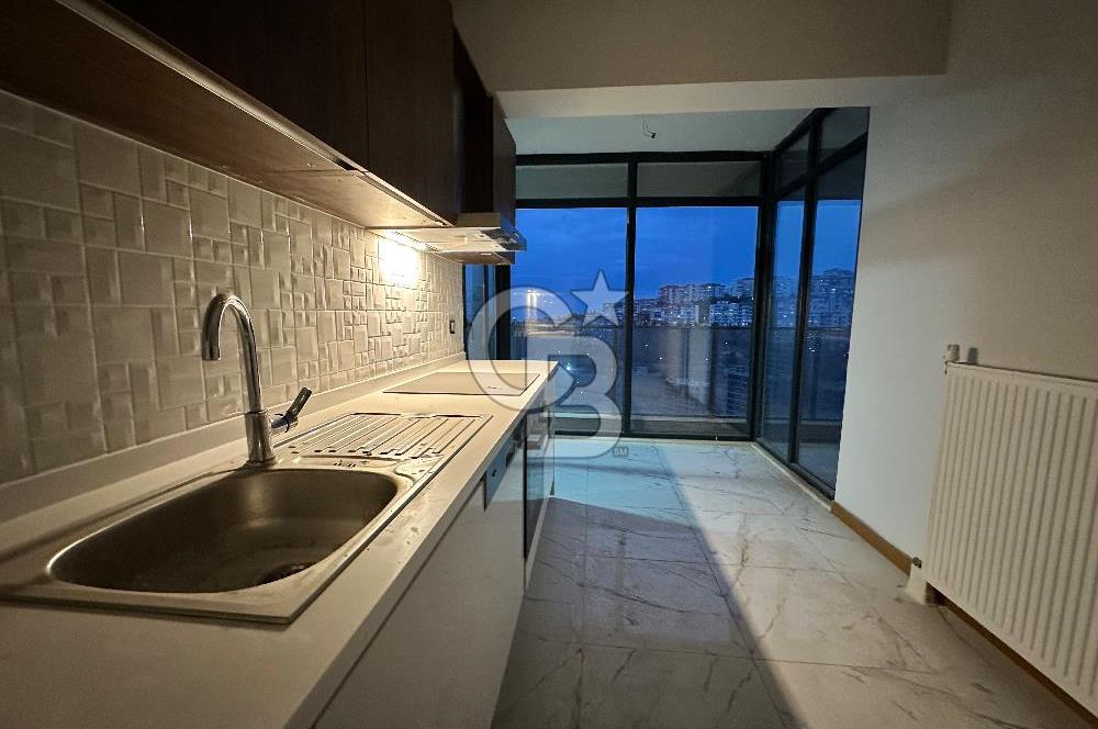 ÇİĞLİ PARK YAŞAM SANTORİNİ’DE DENİZ MANZARALI KİRALIK 2+1 DAİRE