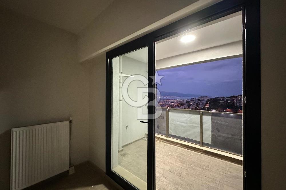 ÇİĞLİ PARK YAŞAM SANTORİNİ’DE DENİZ MANZARALI KİRALIK 2+1 DAİRE
