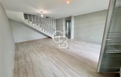Dumankaya Cadde Yenişehir 3+1 Havuz Manzaralı, Geniş Teras ve Bahçe Kullanımlı Kiralık Daire