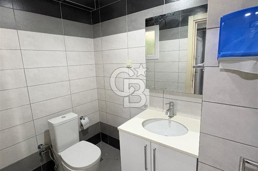 Dumankaya Cadde Yenişehir 3+1 Havuz Manzaralı, Geniş Teras ve Bahçe Kullanımlı Kiralık Daire