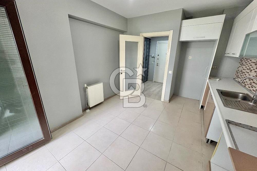 Dumankaya Cadde Yenişehir 3+1 Havuz Manzaralı, Geniş Teras ve Bahçe Kullanımlı Kiralık Daire