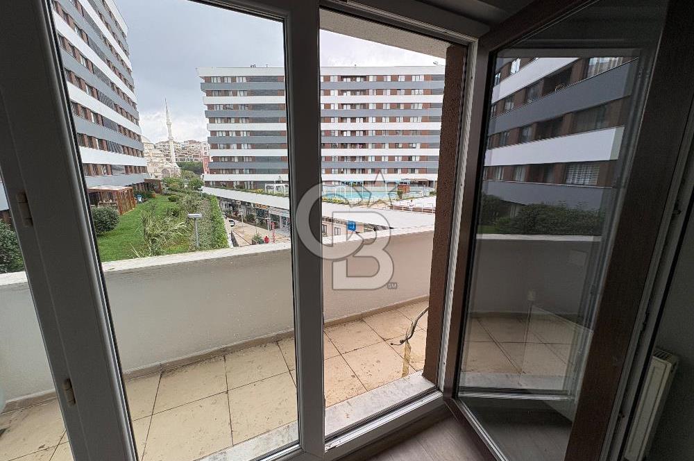 Dumankaya Cadde Yenişehir 3+1 Havuz Manzaralı, Geniş Teras ve Bahçe Kullanımlı Kiralık Daire