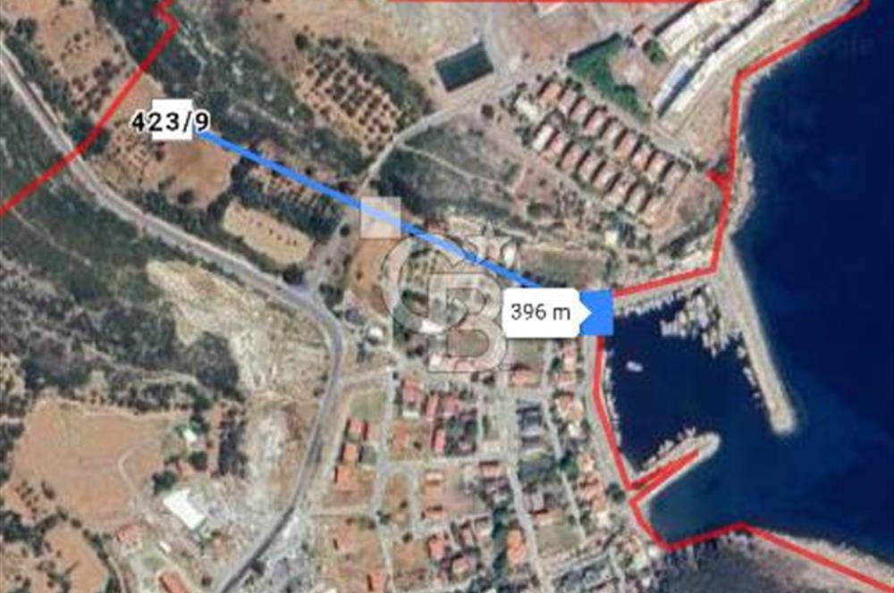 Karaburun Saip Merkezde Denize 400 M Mesafede Satılık Tarla 