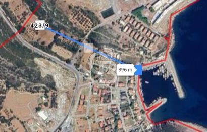Karaburun Saip Merkezde Denize 400 M Mesafede Satılık Tarla 