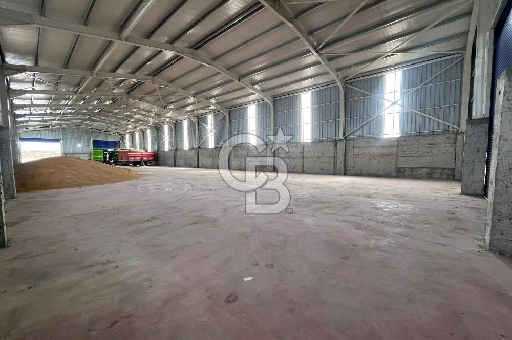 Çatalca Nakkaştepe 900 m2 Kiralık Antrepo