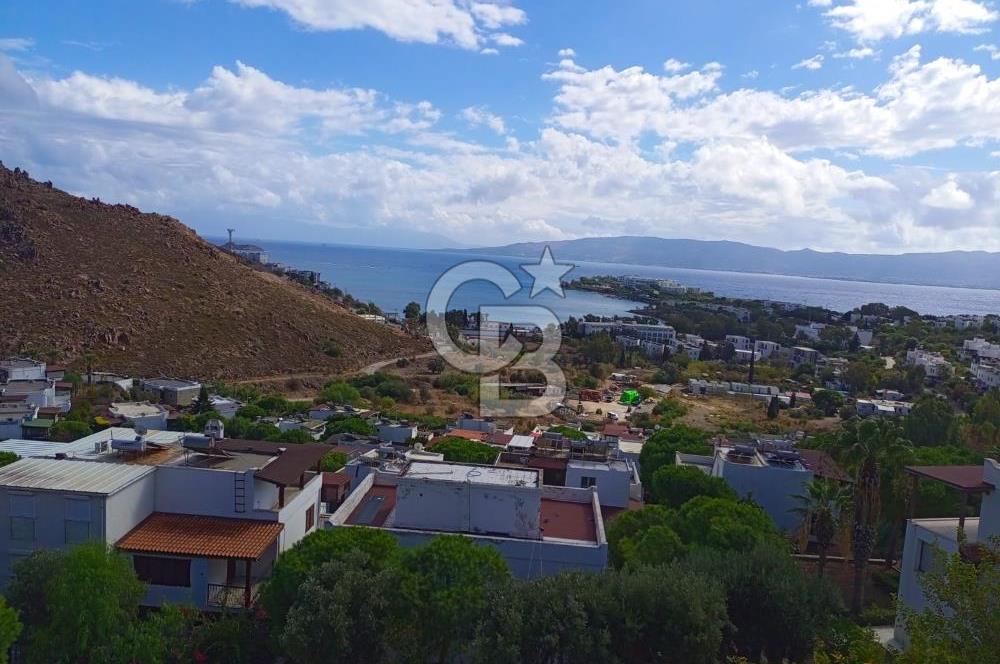 Akyarlar Begonvil Sitesi’nde Deniz ve Dağ Manzaralı 2+1 Dubleks Daire