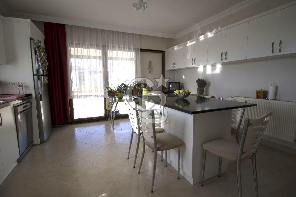 CB VİZYON’DAN BAHÇELİEVLER’DE  5+2 430m2 NET SATILIK VİLLA