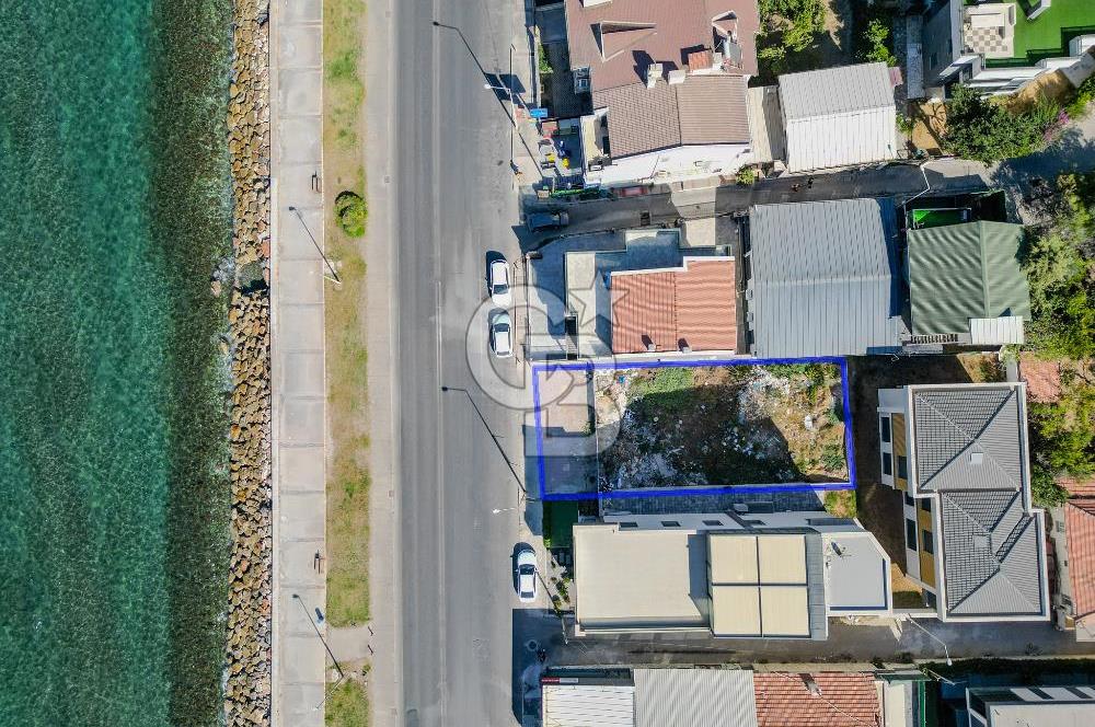 Güzelbahçe Mithatpaşa Cad. Üzeri Denize Sıfır Satılık Arsa