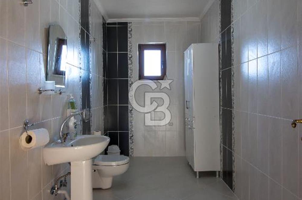 CB VİZYON’DAN BAHÇELİEVLER’DE  5+2 430m2 NET SATILIK VİLLA