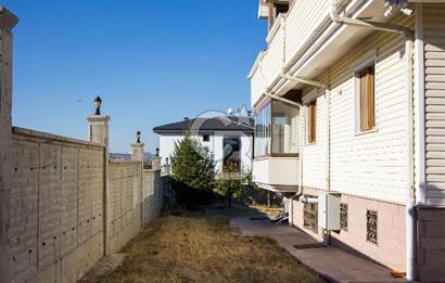 CB VİZYON’DAN BAHÇELİEVLER’DE  5+2 430m2 NET SATILIK VİLLA