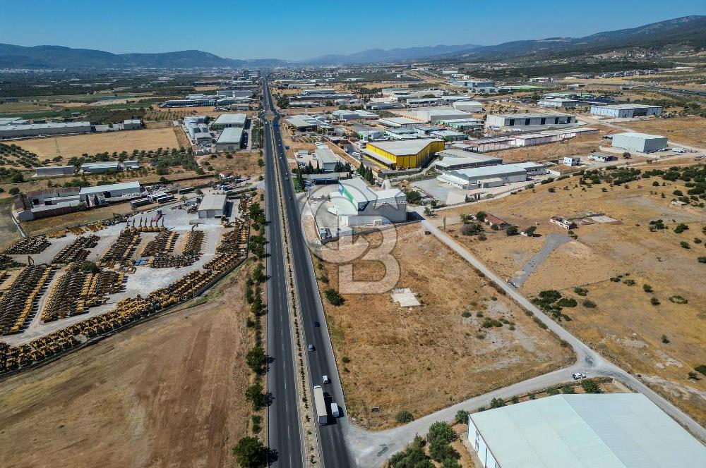 Kemalpaşa'da Ankara Asfaltını Üzeri Satılık Arazi