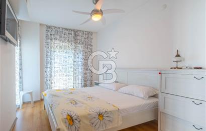 ALAÇATI ÇARŞIYA 250 METRE MESAFEDE SİTE İÇİ TAŞ VİLLA