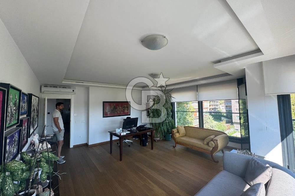 SUADİYE PLAJYOLUN'DA SAHİLE İLK LÜKS BİNADA KİRALIK OFİS