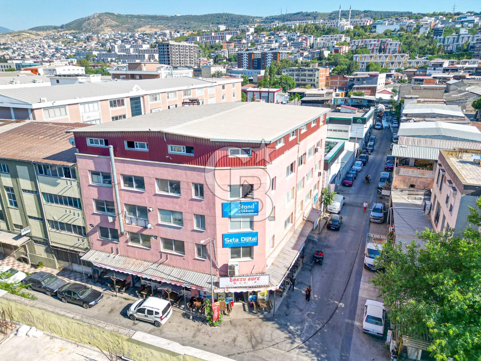 1. Sanayide İşhaninda Kiralık İşyeri Atölye